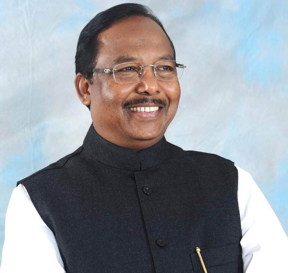 आदिम जाति तथा अनु0 जाति विकास विभाग मंत्री